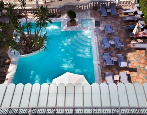 Piscina Albergo Zi Teresa Vista dall'alto